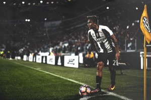 世界杯2026-压哨绝杀！巴雷拉神勇救主，荷兰力克冰岛挺进世界杯争冠战