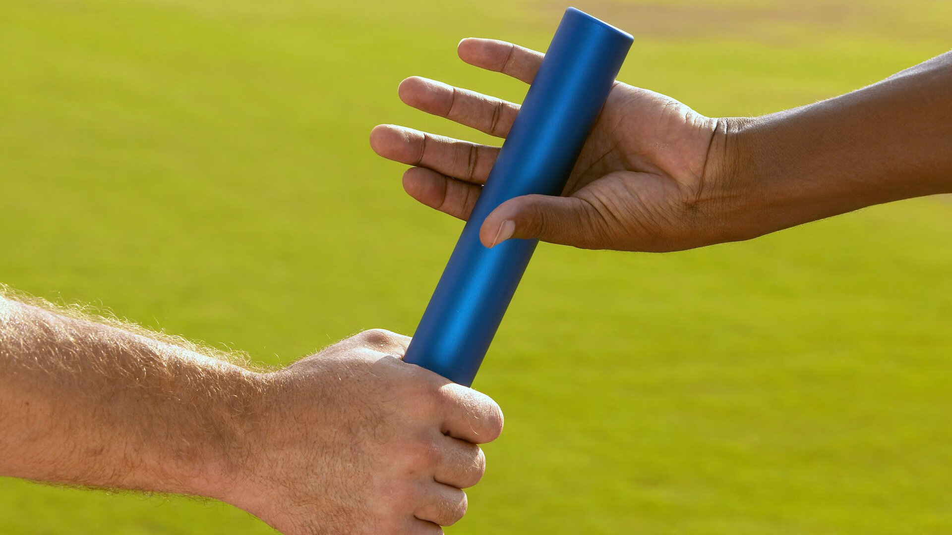 F1街道赛之夜，杰伦格林统治全场