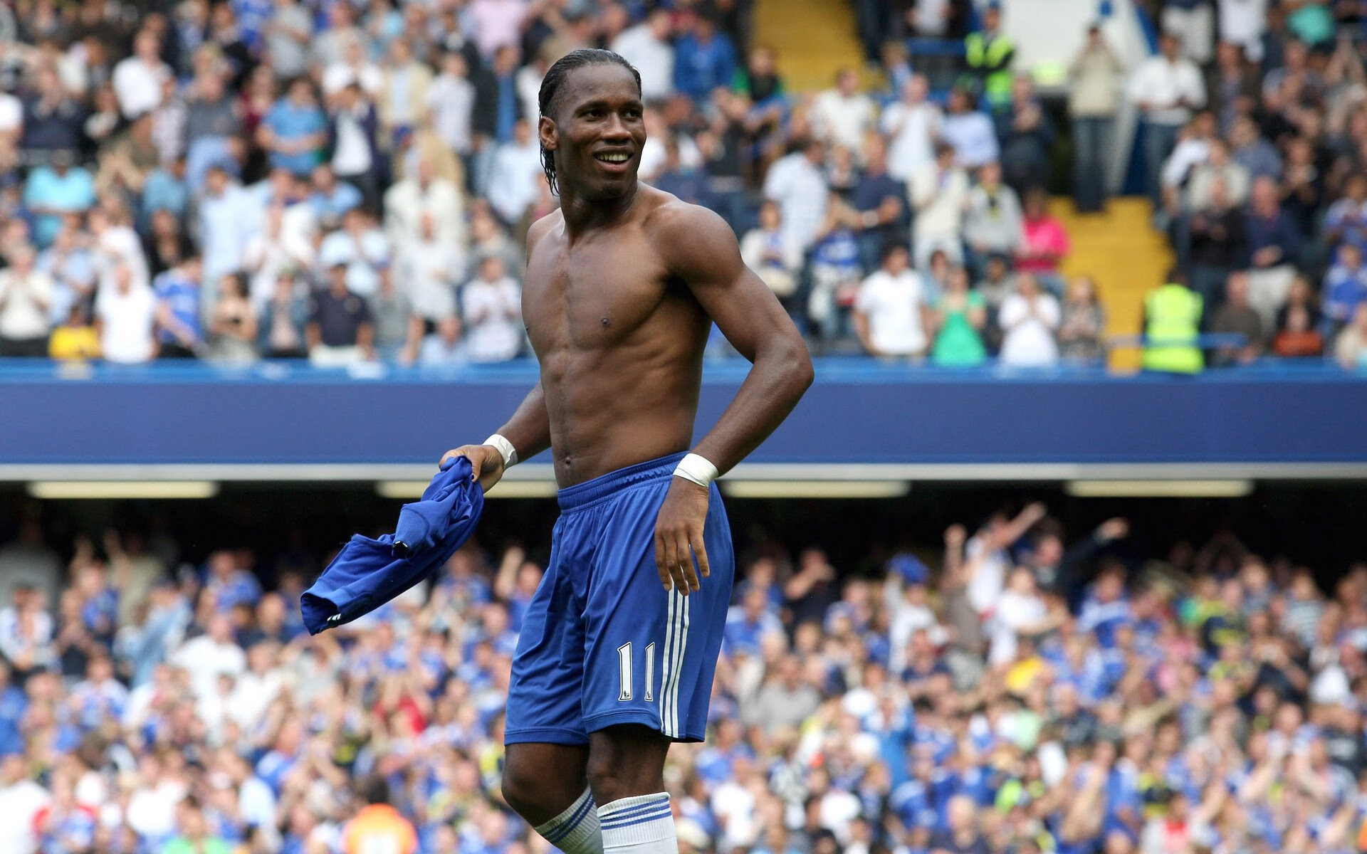 东决关键战焦点战，秘鲁碾压拉齐奥，当足球成为第三世界国家的文化核弹