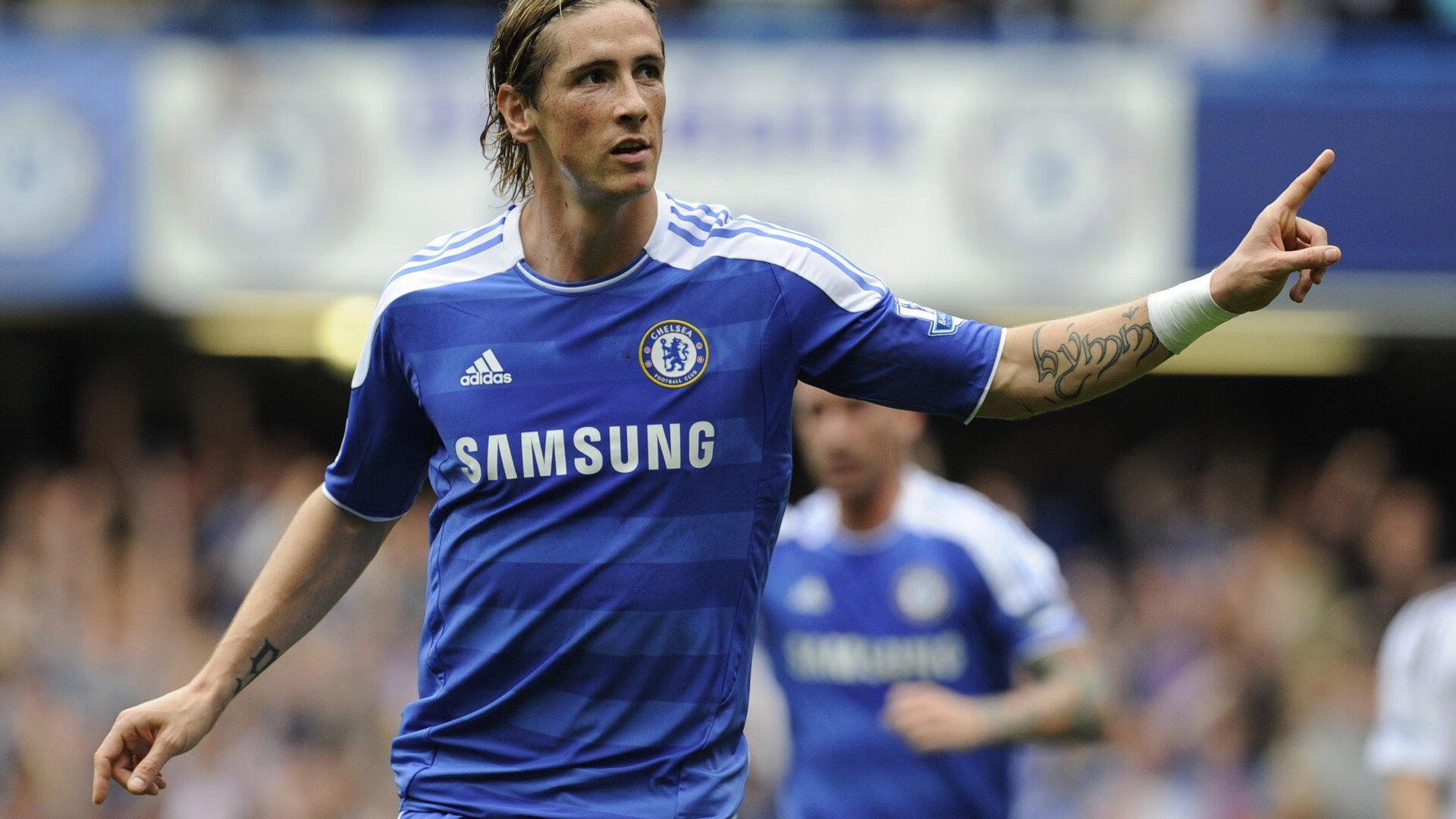 骑士逆转太阳，当钢铁之躯撞碎凤凰烈焰